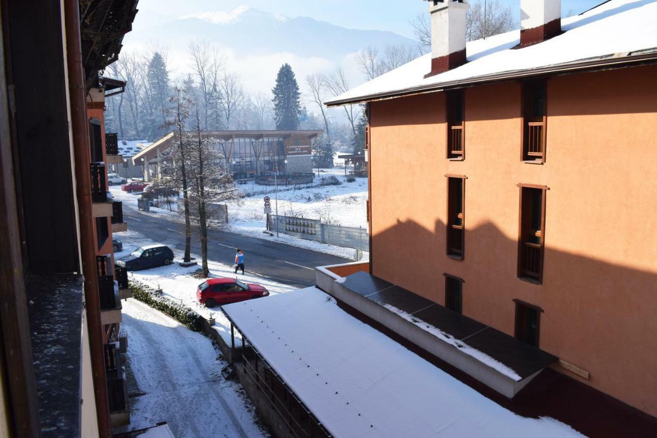 Ramada 2 - Apartment Bansko Exteriör bild